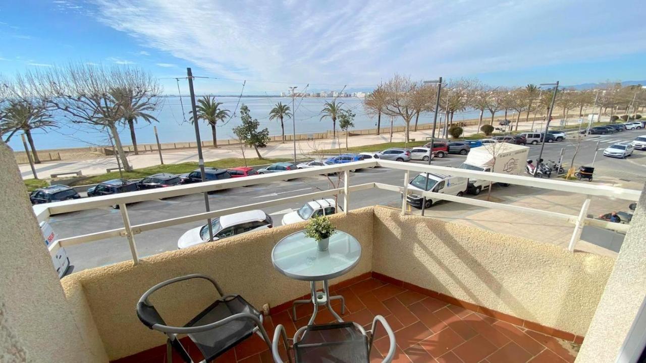 Rhode 1B Apartment Росес Екстериор снимка